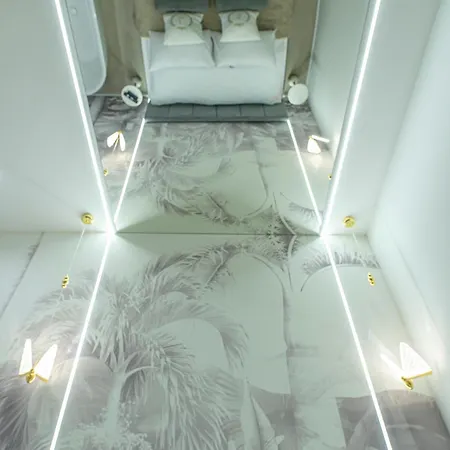 Jacuzzi Mirror Luxury דירה גדנסק